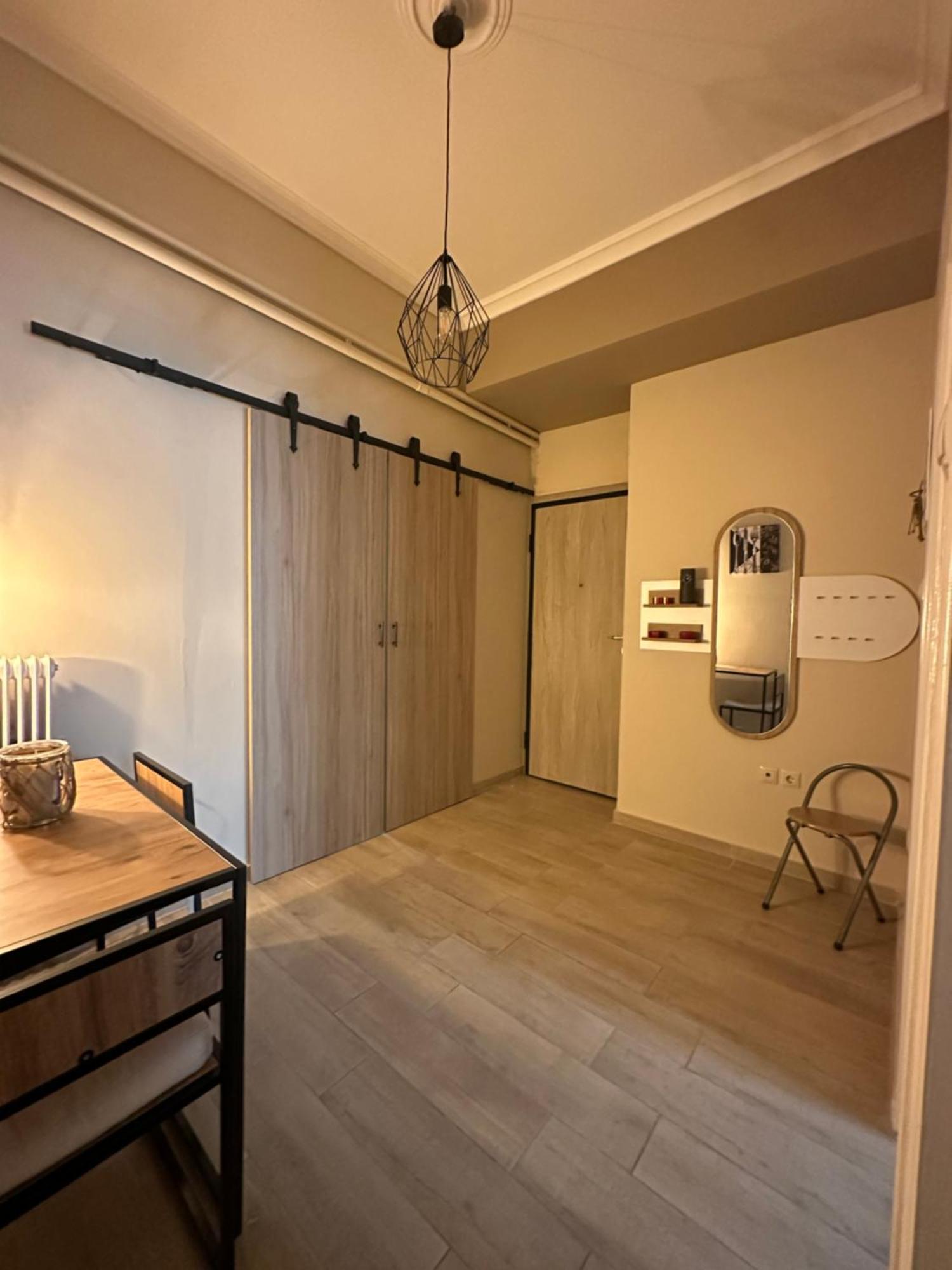 Apartmán Ζεστή Φωλίτσα Στο Κέντρο. Atény Exteriér fotografie